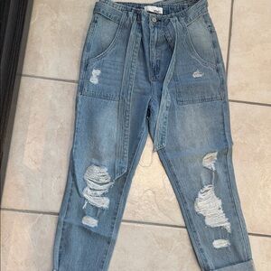 Vervet Light Wash Distressed Tie-Waist Jeans new with no tags size 27